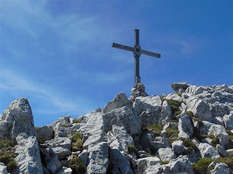 Das schöne Gipfelkreuz Fotos hikr org