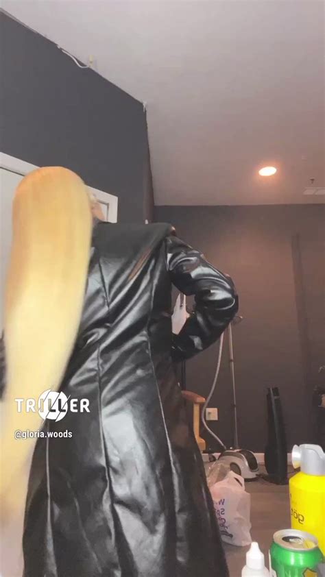 HOT On Twitter GloRilla Previews A New Song Hows It Sounding