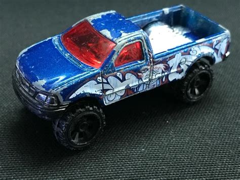 HOT WHEELS FORD F 150 Pickup Truck Collectable Scale 1 64 EUR 3 61 PicClick FR