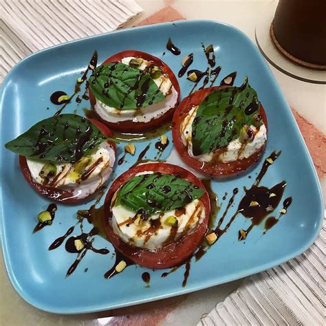 Caprese Salad With Balsamic Reduction Recipe Allrecipes