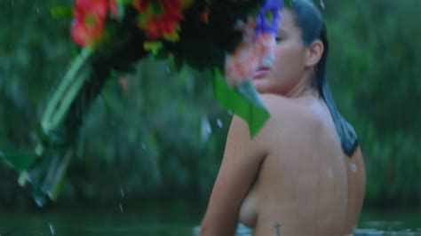 Nude Video Celebs Bruna Marquezine Nude Vou Nadar Ate Voce