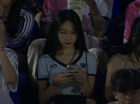 Danh T Nh Hot Girl Xinh P G Y B O T I Mixi Cup T Ng L H A Ra N Ng Th Qu C D N