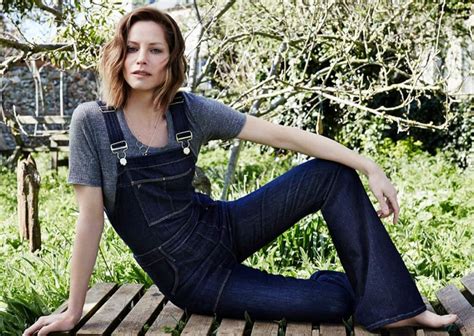 Hot Photos Of Sienna Guillory ThBlog