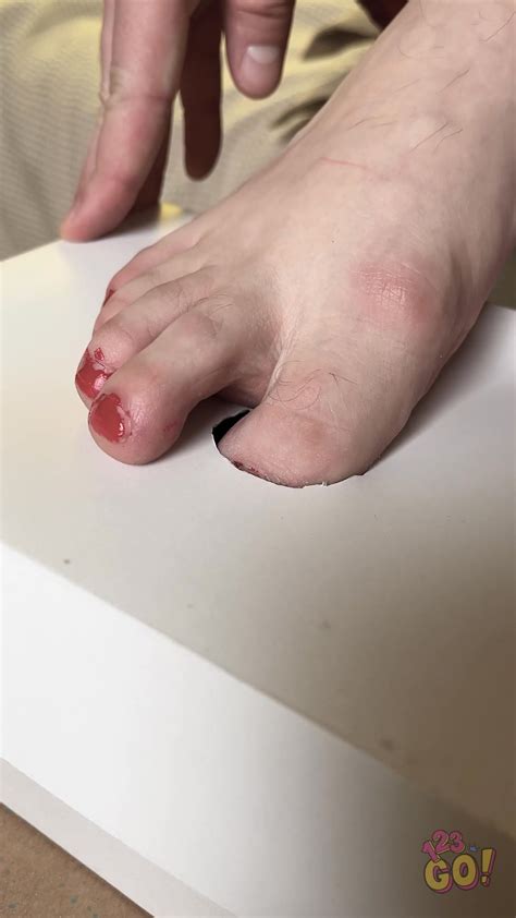 Me vs grandma vs chef cooking challenge! Kitchen hacks & funny ...