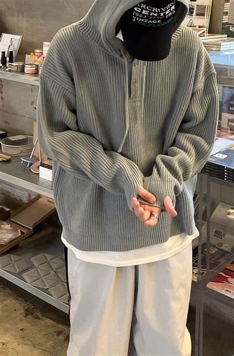 Ghim của Yanjinlkham Ganzorig trên Fashion trong 2024 | Quần áo, Thời ...