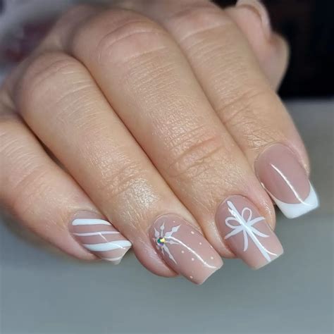 Nude Christmas Nails 20 Styles To Try This Festive Season Nail