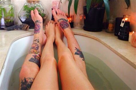 Lazy Sex Positions For When You Feel Sloth Like And Tired Af Yourtango