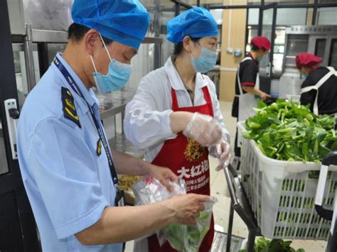 市场监督管理局 获嘉县市场监督管理局开展高考期间食品安全快速检测行动