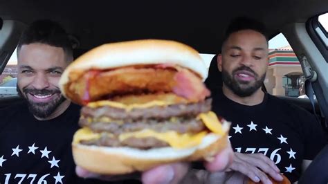 Eating Jack In The Box Bbq Bacon Triple Cheeseburger Youtube