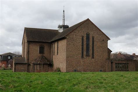 Holy Cross Hornchurch London Churches In Photographs