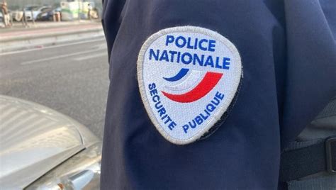 Marseille Nouvelle Fusillade Près Dun Point De Deal Une Jeune Fille