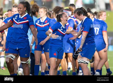 Frances Lina Queyroi And Charlotte Escudero Celebrate After Their Win