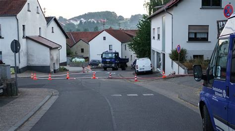 Brand Auf Gresaubacher Bauernhof Feuerwehr Der Stadt Lebach