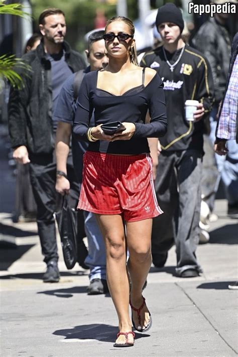 Tate Mcrae Nude Leaks Photo Fapopedia