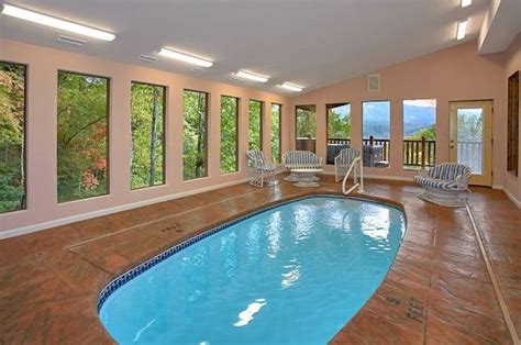 3 reasons to stay in a gatlinburg cabin with an indoor pool – Artofit