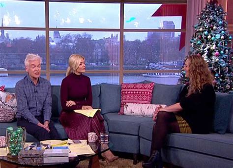 Woman Says She Prefers To Have Sex With Ghosts