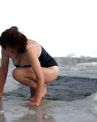 Russian Epiphany Bathing Amateur Porn Pictures Xxx Photos Sex Images Pictoa