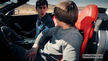 Californian Drift Estrellas Porno Francesas Y Coches Americanos Xvideos