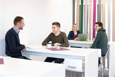 Karriere bei TOX: Stellenangebote und umfassende Benefits im Überblick ...