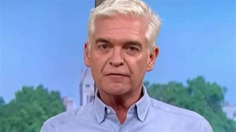 Phillip Schofield Shares Glimpse Of Nude This Morning Guests As They Re Cut From Show The Mirror