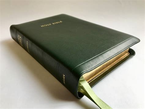 Bibles Direct Allan 52 Longprimer Z Dark Green Meriva Calfskin