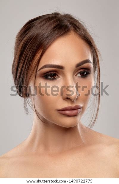 Close Portrait Brunette Nude Model Girl Stock Photo Shutterstock