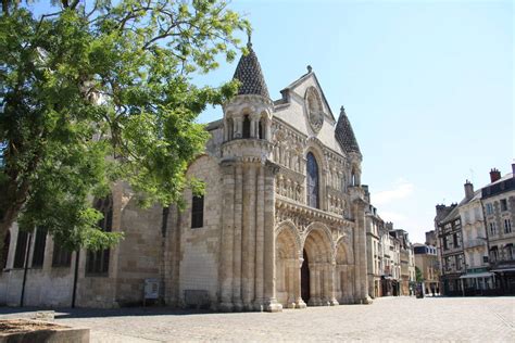 4 secrets sur léglise Notre Dame la Grande à Poitiers