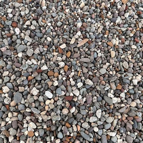 Галька речная разноцветная фр. 5-10 мм по цене от в Москве с доставкой.