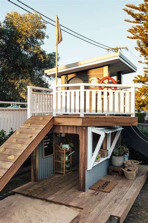 view  diy cubby house design