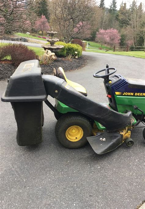 John Deere LX 176 38 Deck Riding Lawn Mower Dual Bagger 14 HP For Sale