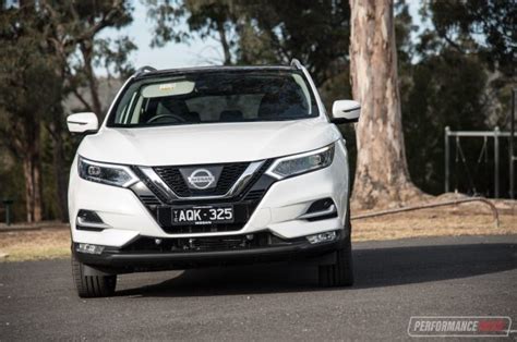 2018 Nissan Qashqai Review N TEC ST L Video PerformanceDrive