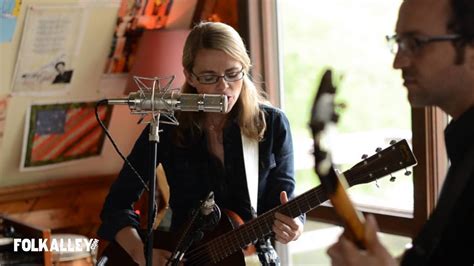 Folk Alley Sessions Aoife O Donovan Lay My Burden Down Chords