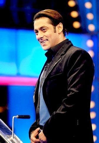 Salman Khan's Hairstyles & Beard Styles » StarsUnfolded