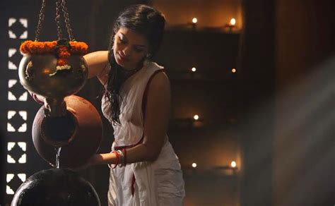 Hot Gallery The Hot Pics Of Sonali Raut Braless In Wet Saree In Himesh