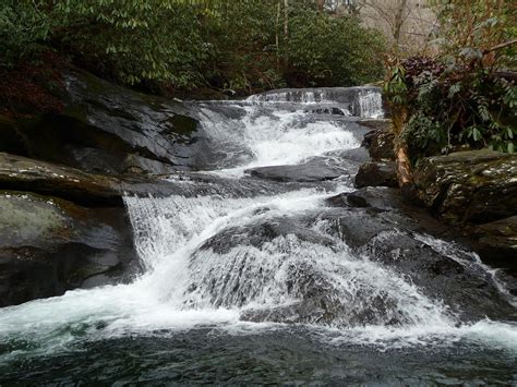 The 33 Best Western North Carolina Waterfalls for Hiking
