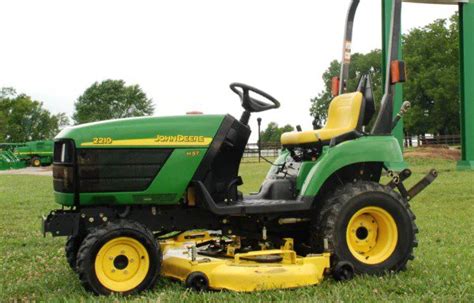 John Deere 2210 Compact Utility Tractor Operation Maintenance Manual