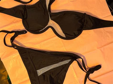 Schwarzer Bikini mit Tüll Gr S und XS Neu mit Etikett Neu und originalverpackt in Emmen für
