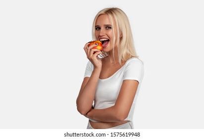 Beauty Sexy Blonde Girl Perfect Healthy Stock Photo 1575619948 Shutterstock