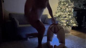 Festive Fuck In Front Of The Christmas Tree XVIDEOS