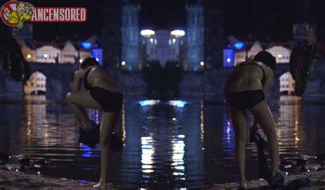 Naked Mandy Moore In Chasing Liberty