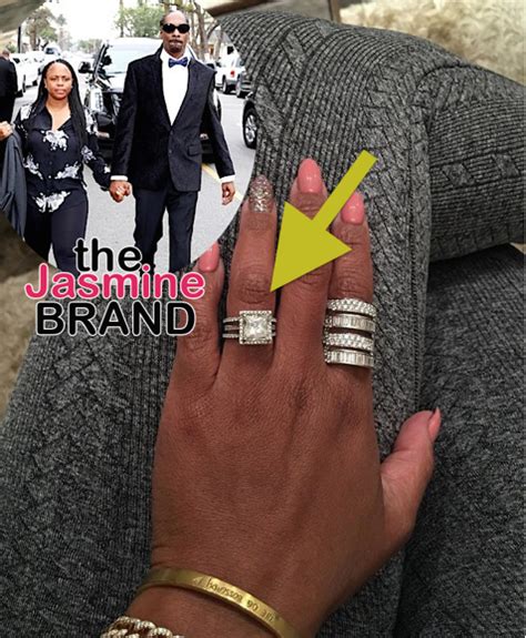 Snoop's Wife Shante Broadus Flashes Wedding Ring Amidst Cheating Rumors ...