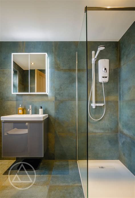 Hamilton Crescent | Projects | Central Lofts & Extensions