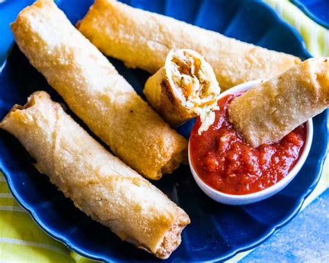 On-The-Go Breakfast Egg Rolls Recipe - Food.com
