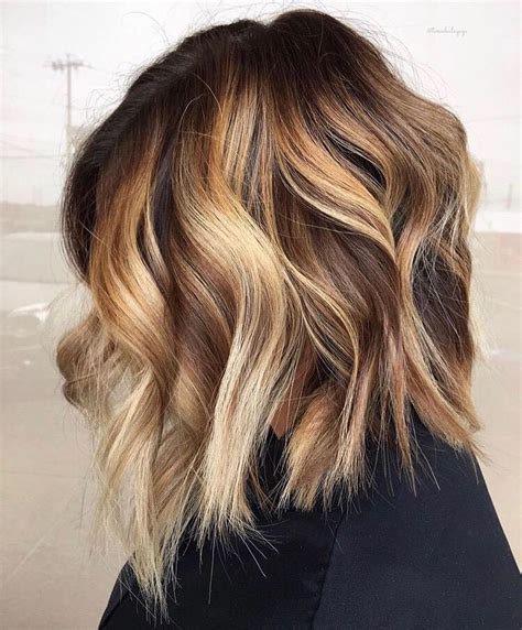 10 Creative Hair Color Ideas For Medium Length Hair Medium Haircut 2021