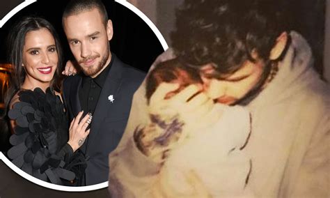 Liam Payne Son / Liam Payne Celebrates Son Bear S Third Birthday With