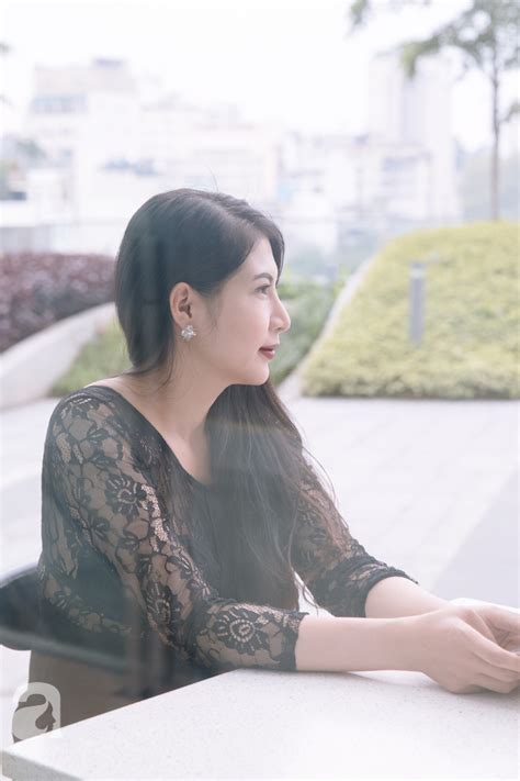 Cuộc sống êm đềm hiện tại của hot girl từng dốc cả gia tài để đập người xây lại thu nhập tỷ năm