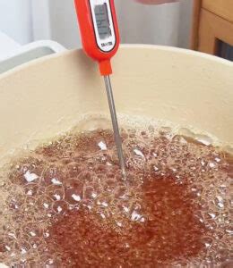 Homemade Golden Syrup Recipe - Kitchen (Mis)Adventures
