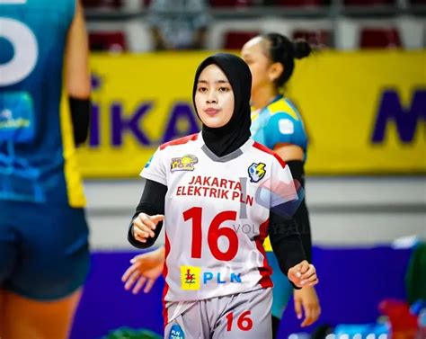 biodata  profil wahida muntaza arifin atlet voli cantik jakarta