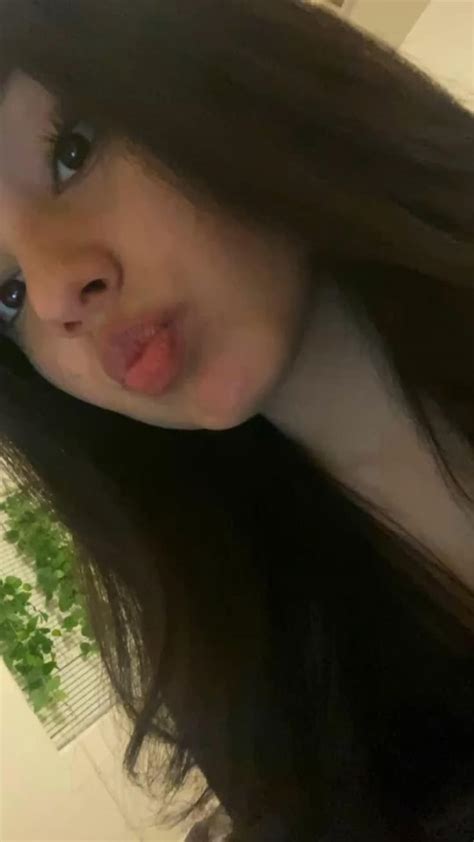 Pin By Waaykeey On Pins Creados Por Ti Pretty Brown Hair Pretty Latina Pretty Brunette