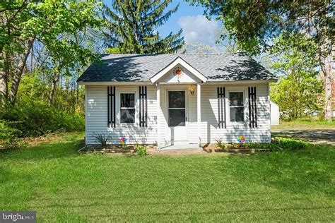 1511 Route 206 Vincentown Nj 08088 Zillow